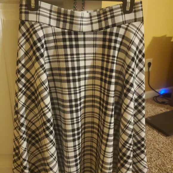 Skirt for sale - Picture 1 of 1